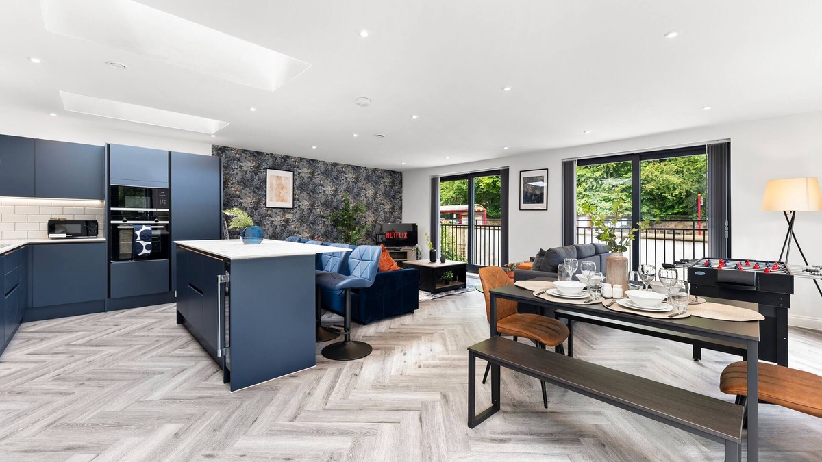Headingley Apartment | Modern 2-Bedroom Apartment in Victoria Gardens