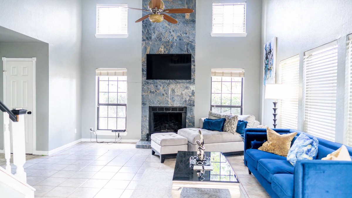 Northeast Carrollton House | Modern 2-bedroom home with loft and indoor fireplace!