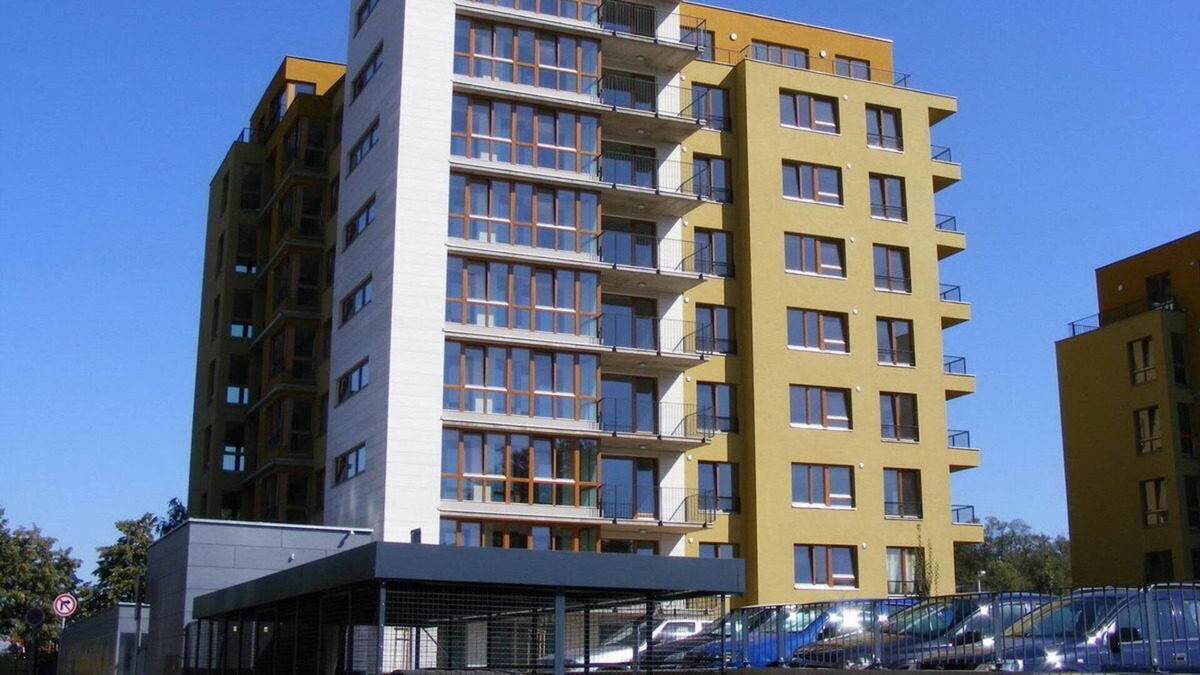 Vokovice Apartment | Modern 2+kk flat 10 min from center