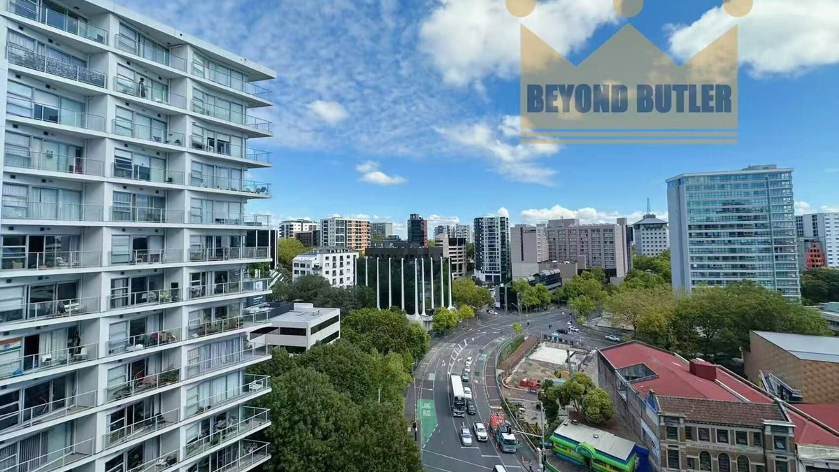 Grafton Apartment | Modern 2B1B on Queen St with Free Gym