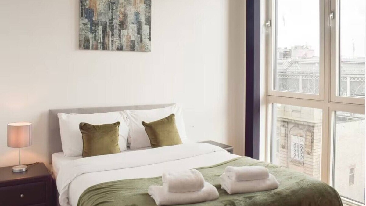 City Centre Glasgow Apartment | Modern 2BD2Bath Apart CityCentre