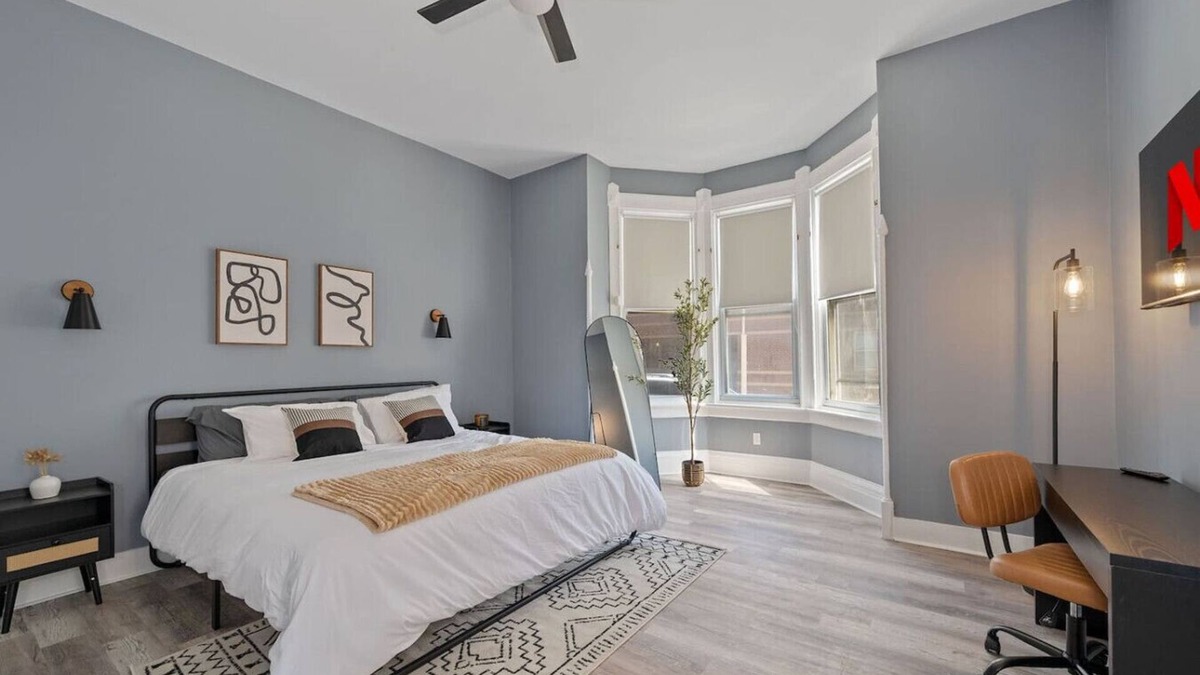 Walnut Hills House | Modern 2BR Apartment | Minutes from UC & Downtown