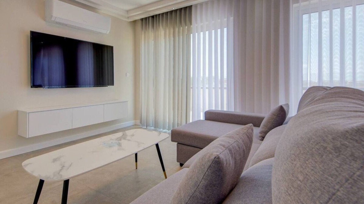 Nadur Apartment | Modern 2BR Apt with Terrace & Stunning Views & AC