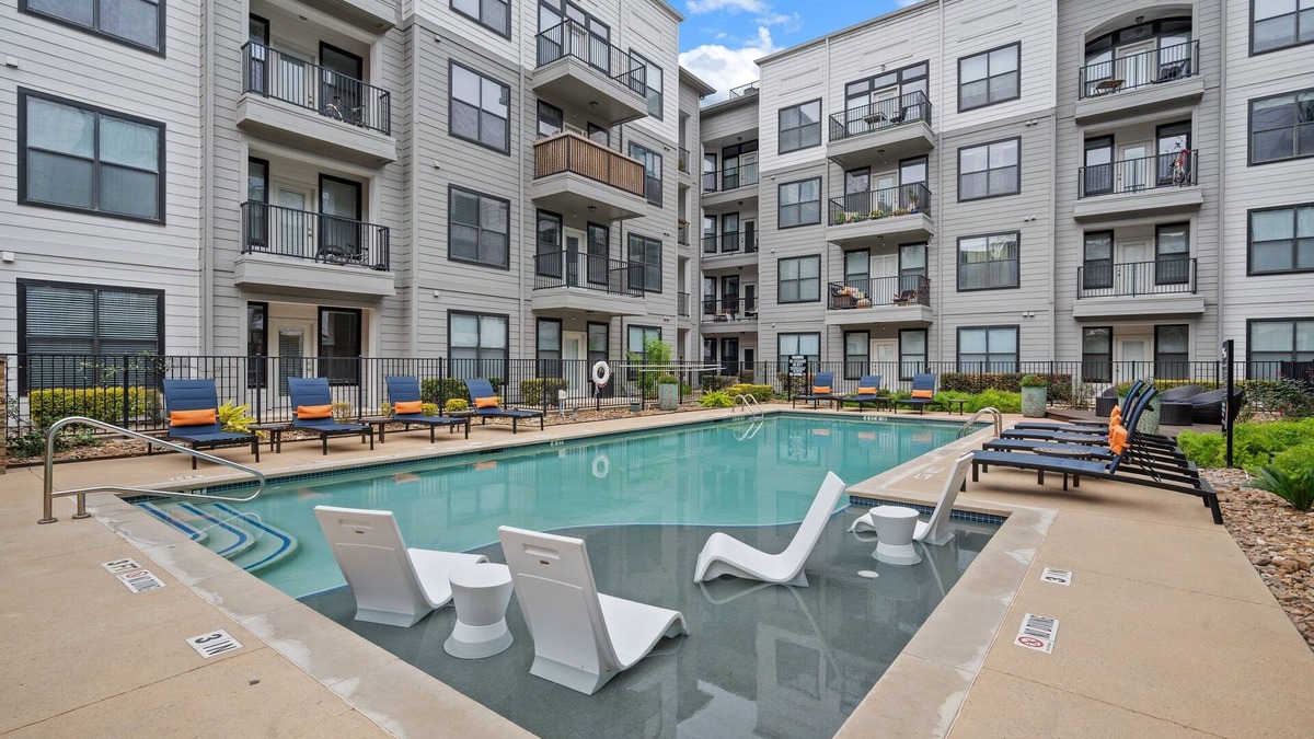 Dawson Apartment | Modern 2BR Loft w/Pool + Balcony in Heart of SoCo