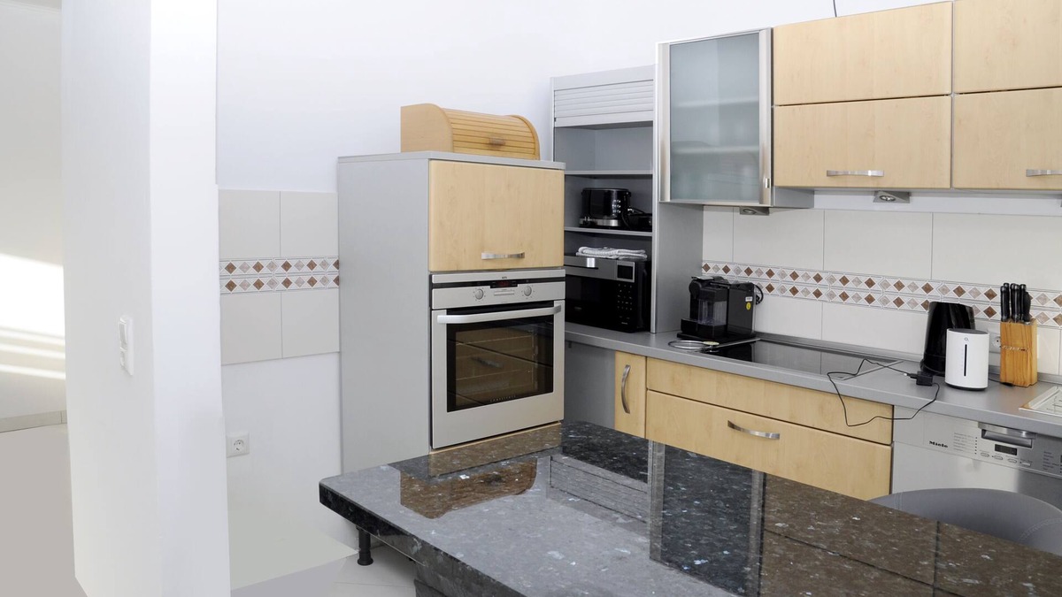 Nieder-Morlen Apartment | Modern 2ZKB Balcony PKW Stlp Self-Check-in 24h