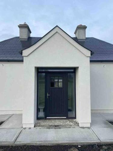Ballyroddy House | Modern 3 bed country cottage