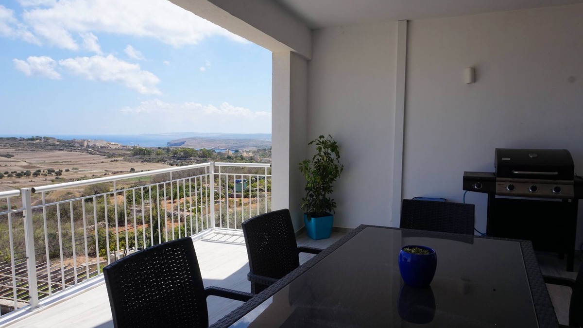 Qala Condo | Modern 3 bedroom apartment with pool