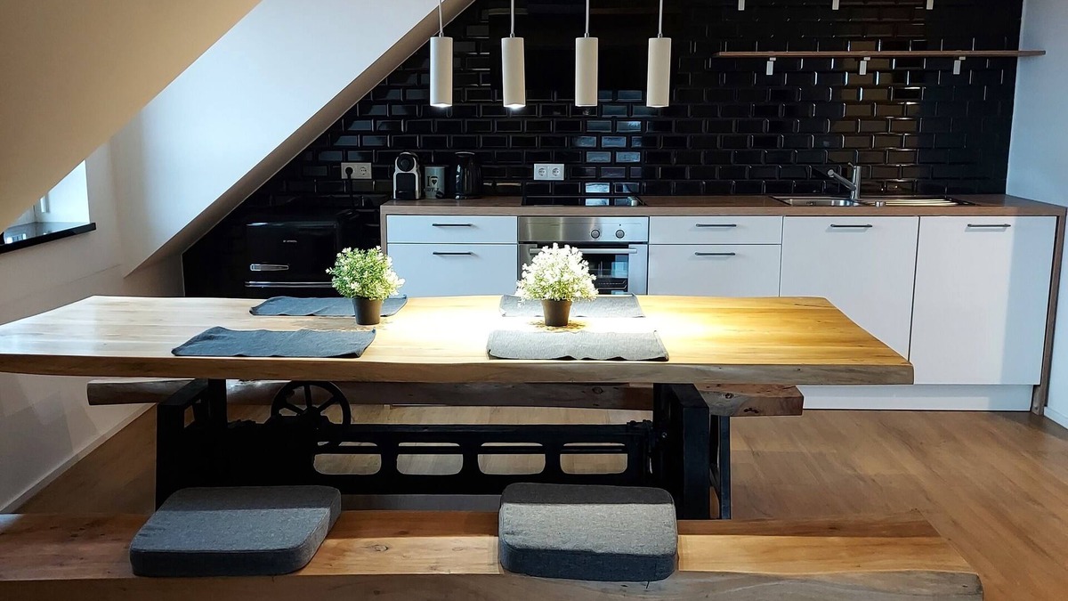 Donaustauf Apartment | Modern 3-room apartment with a view of Regensburg