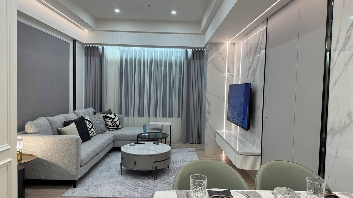 Gushan District Apartment | Modern 3BR/2BA High Floor Apartment w/AC & Wi-Fi near Kaohsiung Art Museum