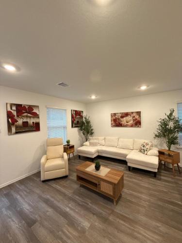 Spring House | Modern 3BR 2BA Home - Family-Friendly Spring, TX