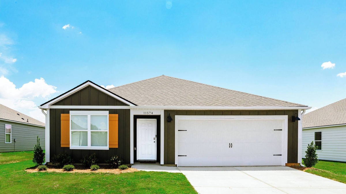 Tuscaloosa House | Modern 3BR Cottage- Mins to UA, King Bed, Fire Pit