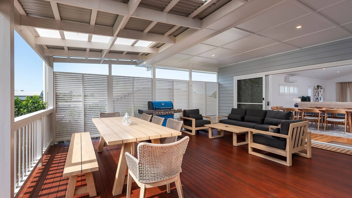Milton House | Modern 4 Bedroom Family Home Perfect for Getaways