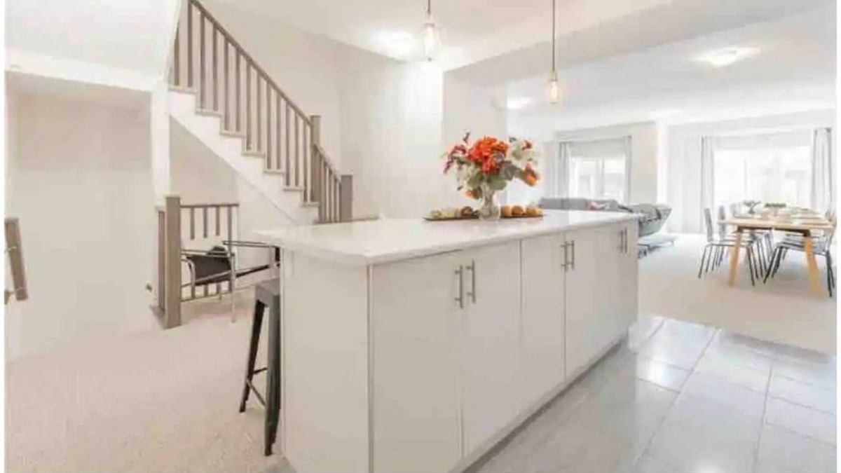 Watertown House | Modern 4 bedroom house in Waterdown