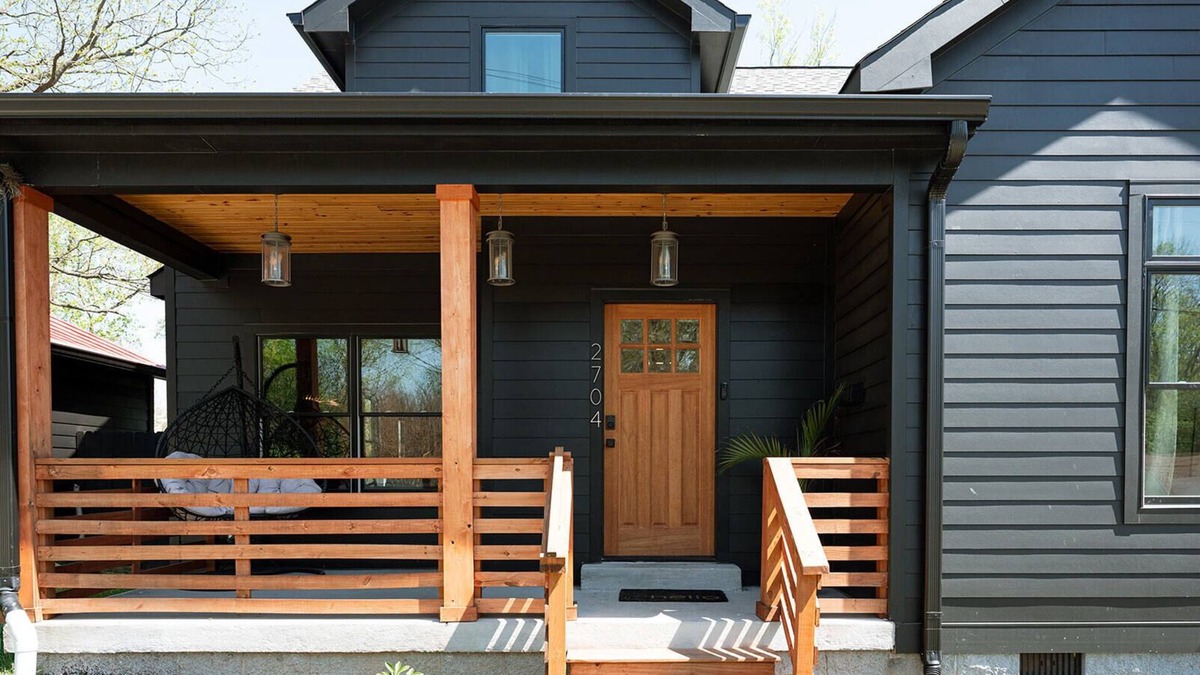 Cahal Street Group House | Modern 4BR Nashville Retreat with AC, Wi-Fi, Fitness Room & Prime Location!