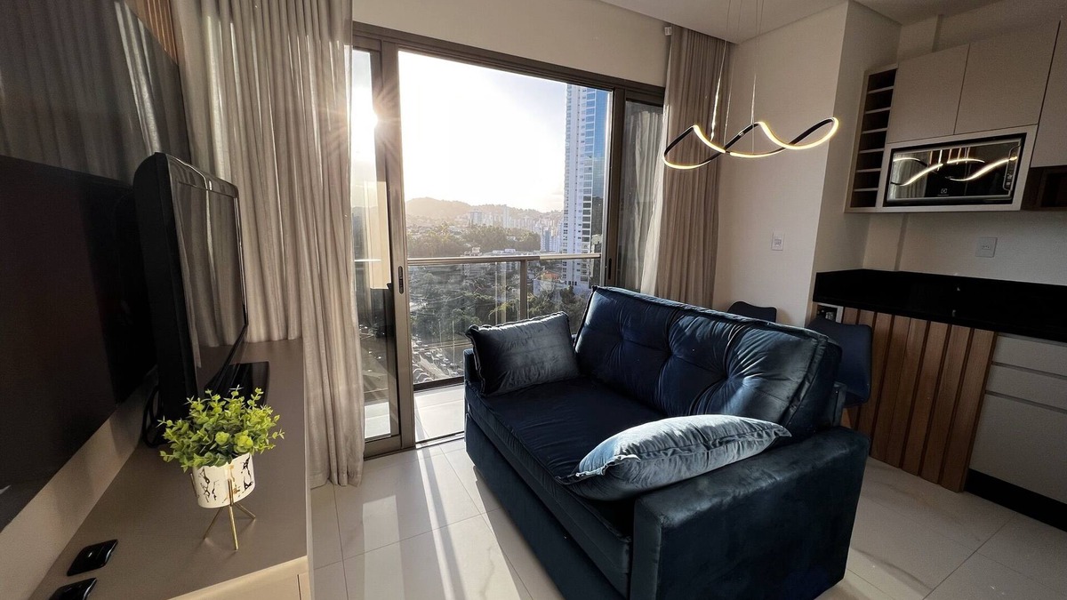 Centro Apartment | Modern Apt 900m from Vila Germanica (Oktoberfest)