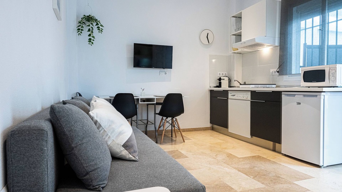 Sanlucar de Barrameda Apartment | Modern apartment right by the beach (400 metres). % Weekly Discounts. New
