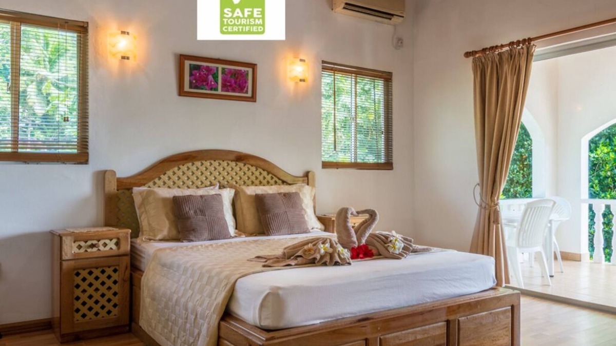 Anse Royale House | Modern Accommodation- Near Spectacular Beaches