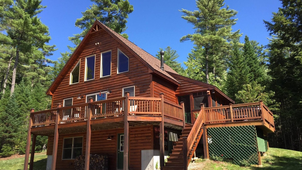 Rumford Center Ski Chalet | Modern Amenities And Rustic Charm