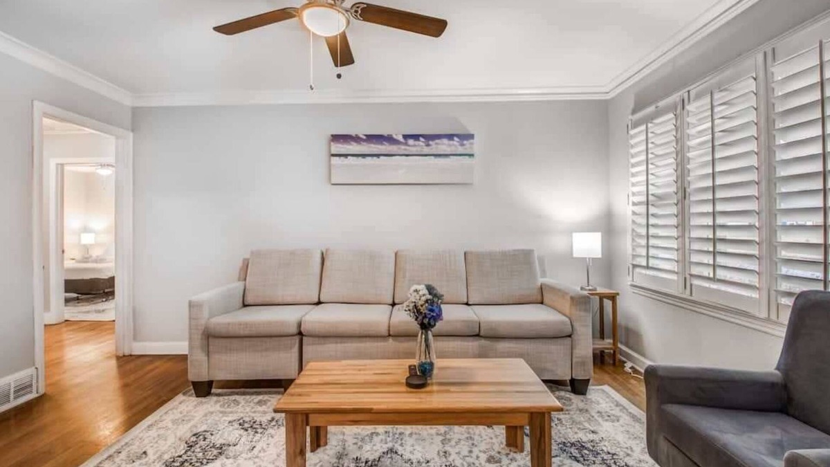 Memphis House | Modern Amenities, Near Downtown! Colonial Cottage