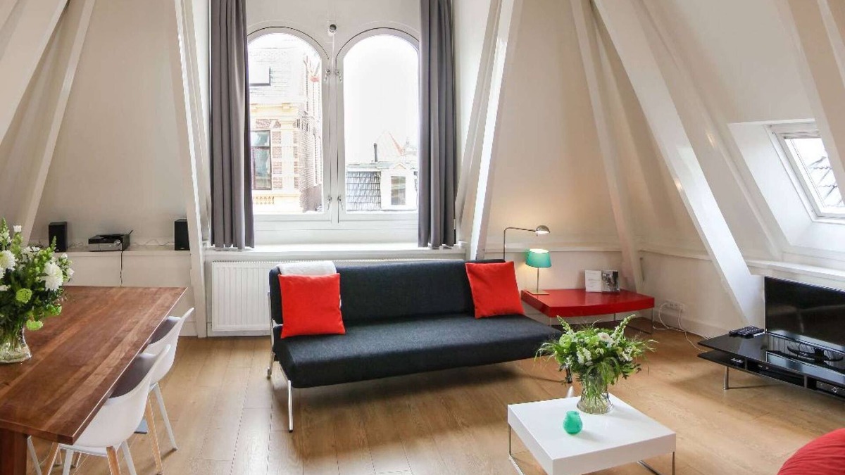 Binnenstad-Zuid Apartment | Modern and bright Loft
