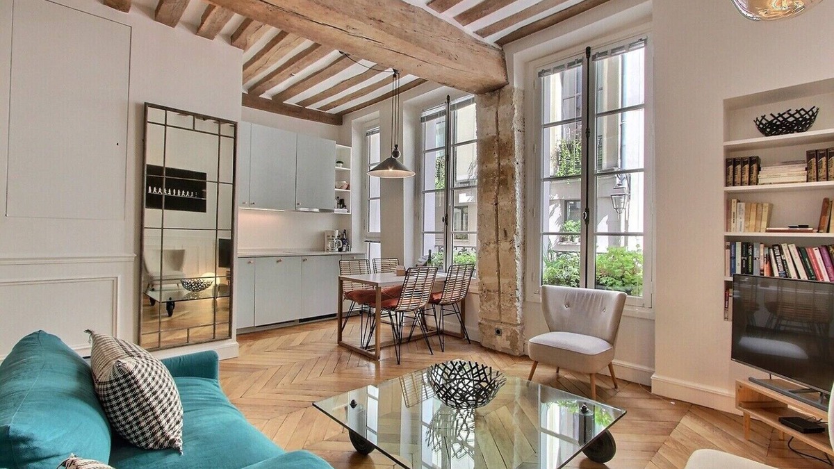 6th Arrondissement Apartment | Modern and cosy 2 BD 2 BTH with AC in St. Germain, insurance included