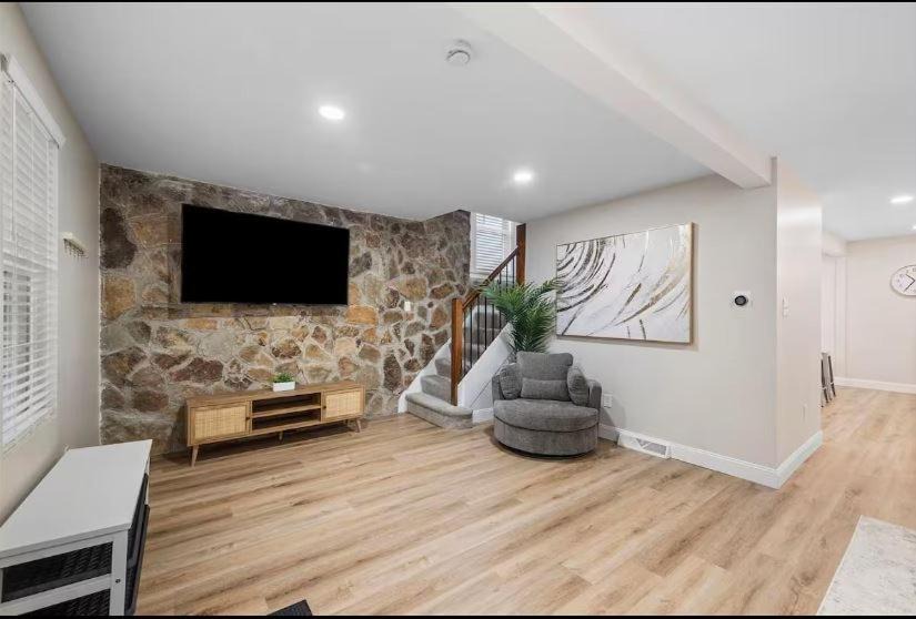 Bakerstown House | Modern and Cozy 3BD Home in Gibsonia-Pittsburgh