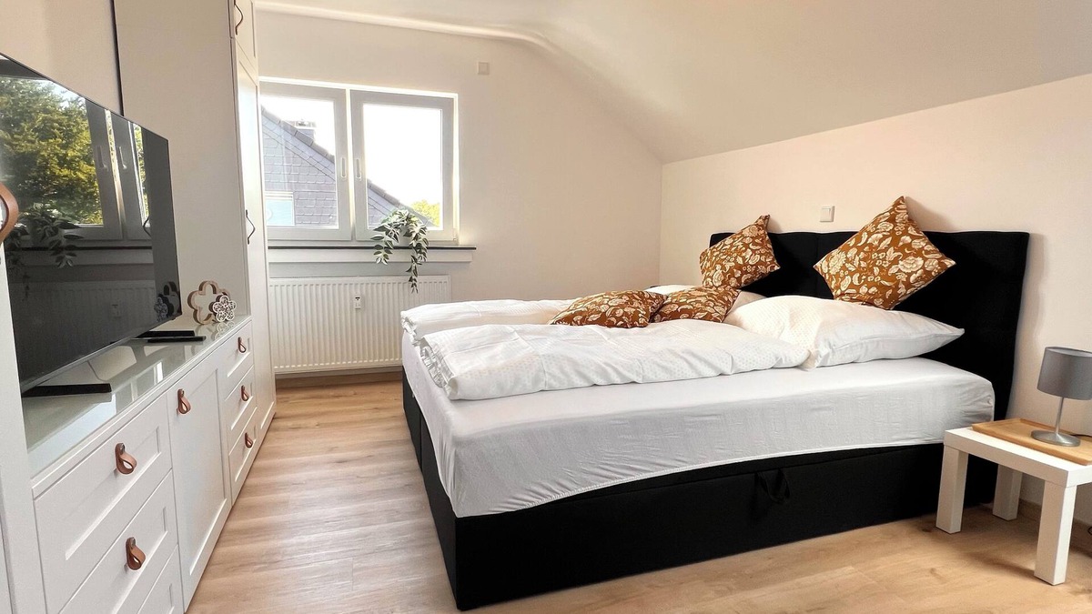 Langenfeld Apartment | Modern and flexible living between Cologne and Düsseldorf