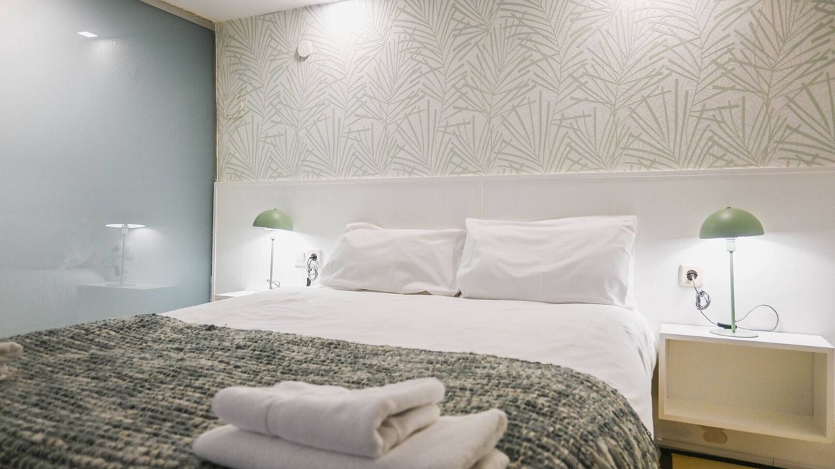 Moncloa - Arguelles Apartment | Modern and Elegant apartment in Argüelles with 2 Suites and Dressing Room – Ideal for Families