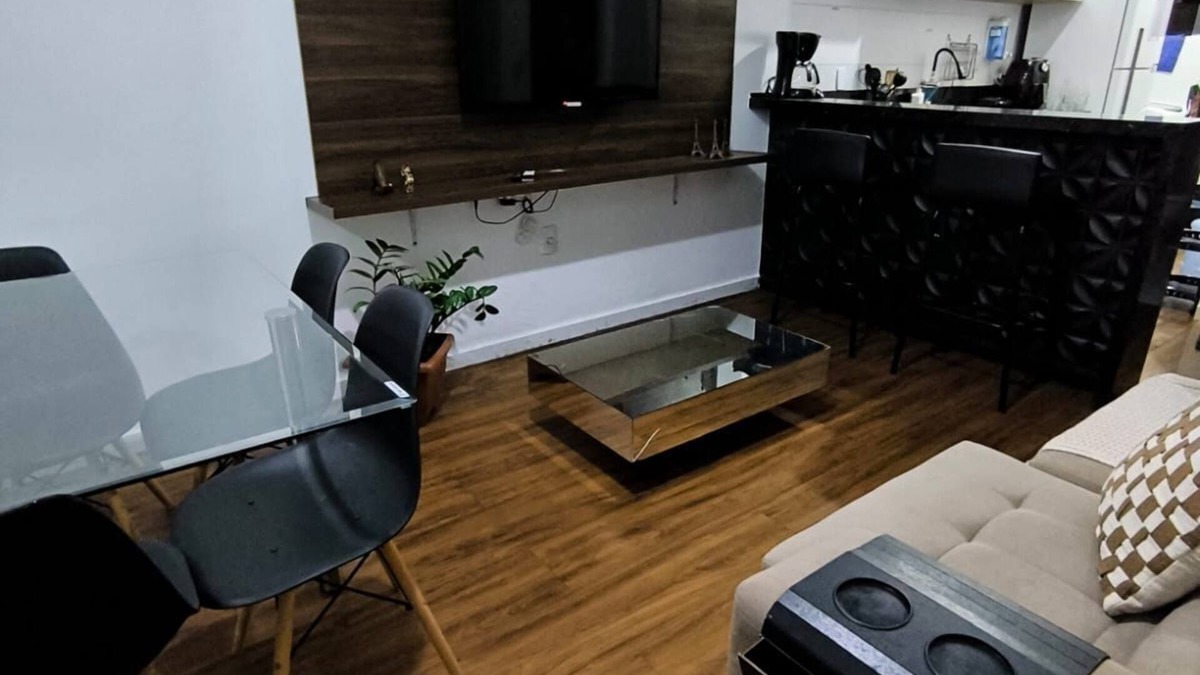 Caruaru Apartment | Modern and furnished apartment with air conditioning, 2nd floor.