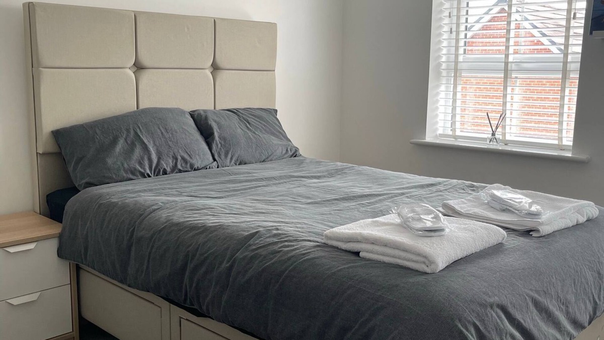 Nuneaton House | MODERN, AND IMMACULATE PRIVATE ROOM IN NUNEATON.