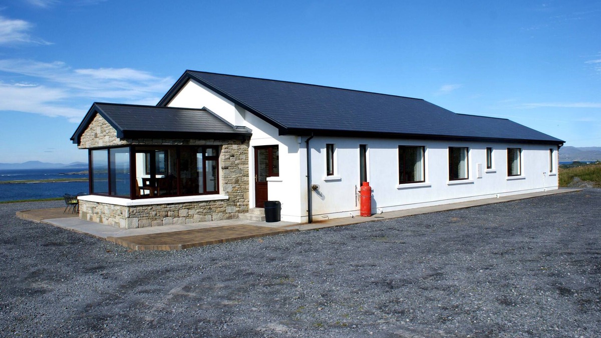 Ardnagreevagh House | Modern and luxurious home in Renvyle - situated on The Wild Atlantic Way