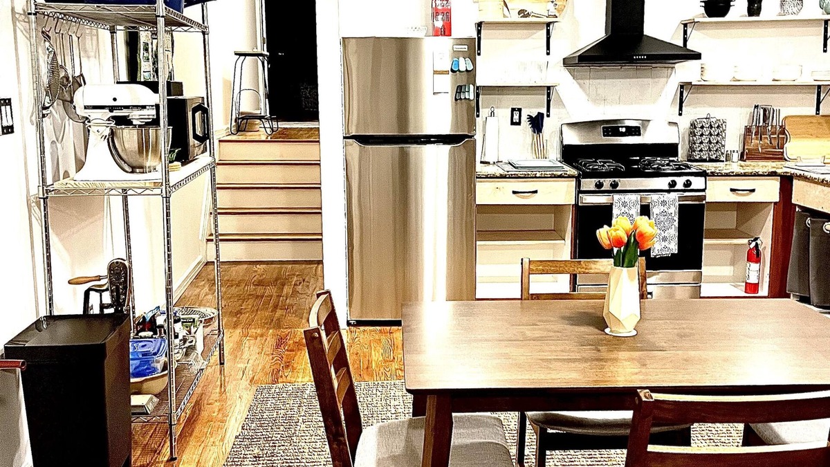 Queens Apartment | Modern and newly renovated space close to Manhattan and Long Island.