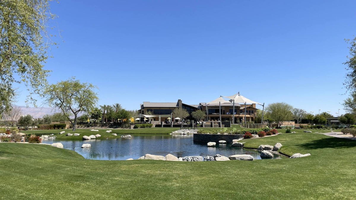 Indio Villa | 🌴Modern and Private Desert Retreat 🌵Clubhouse and Restaurant nearby