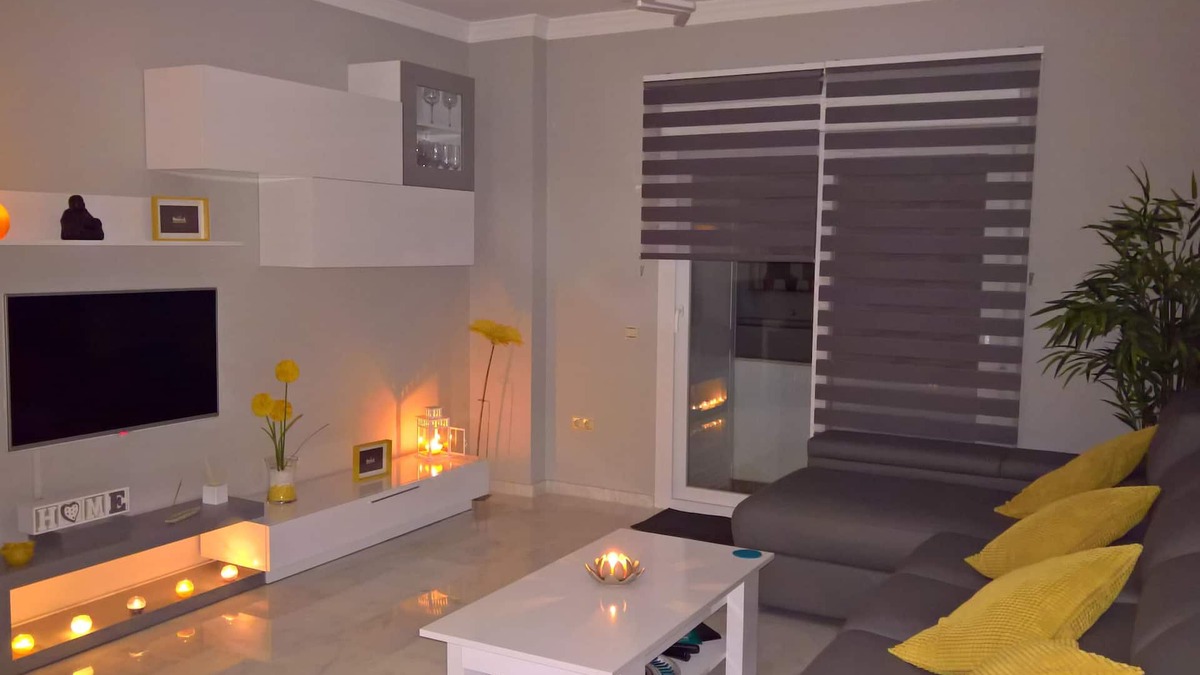 San Felipe Neri Condo | Modern And Spacious Apartment In Historic City Center