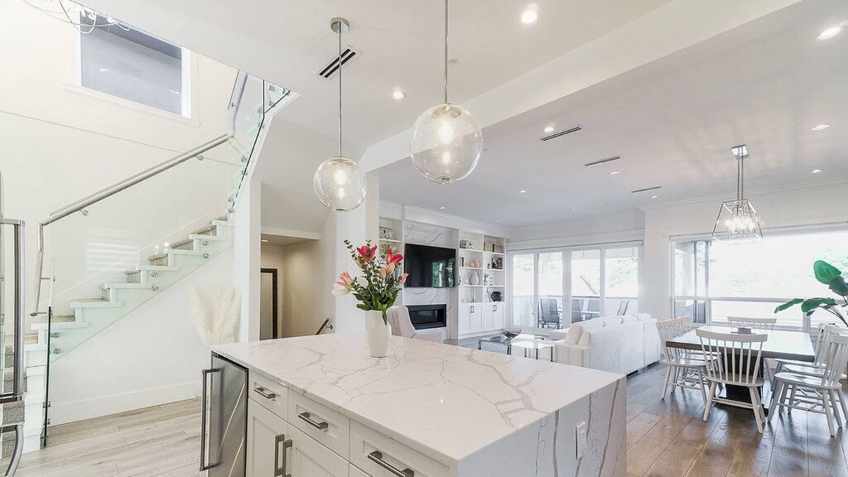 Burnaby House | Modern and Spacious Home