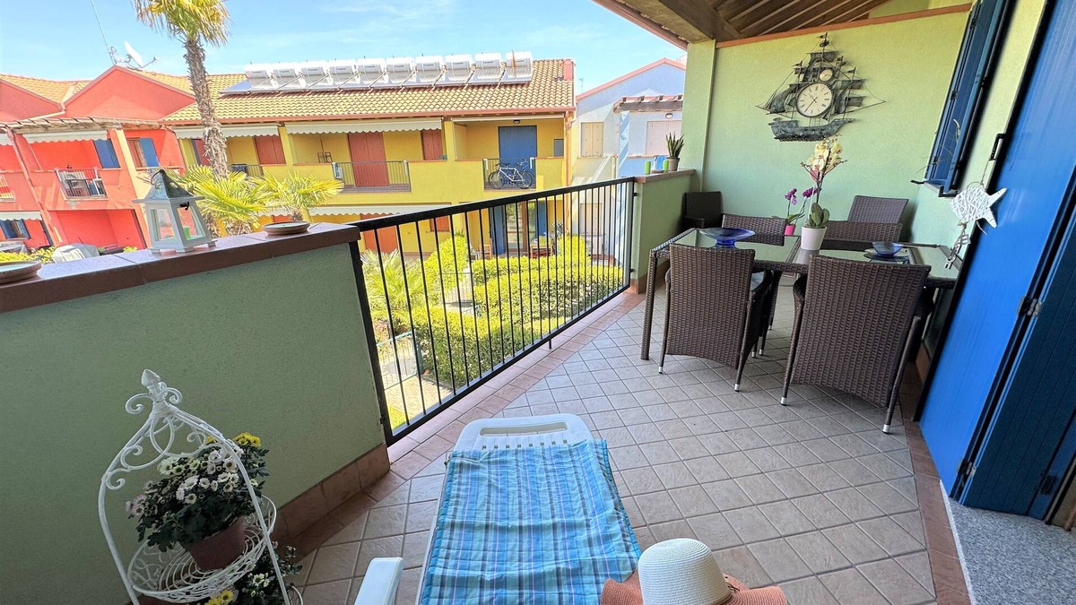 Aprilia Marittima Apartment | Modern apartment with panoramic terrace by Beahost Rentals