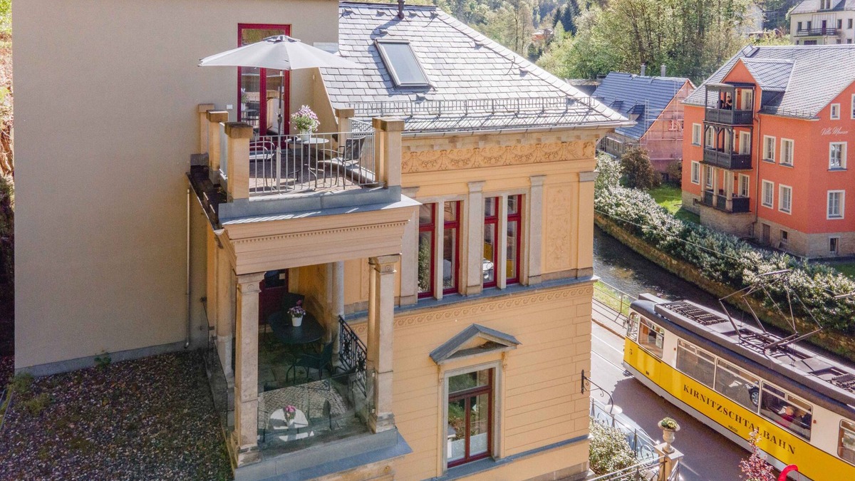 Bad Schandau Apartment | Modern apartment 3 in Villa Emma for 4 people
