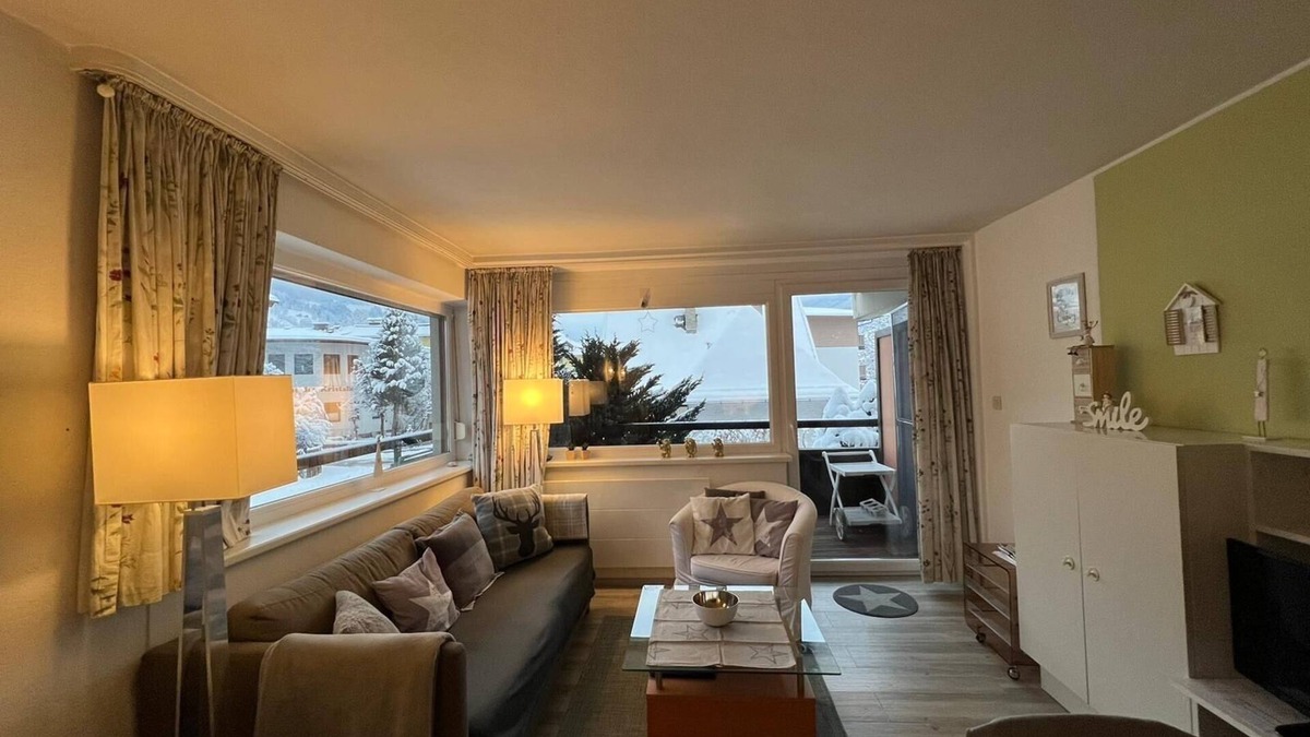 Bad Hofgastein Apartment | Modern apartment in a quiet, central location of Bad Hofgastein! With balcony!