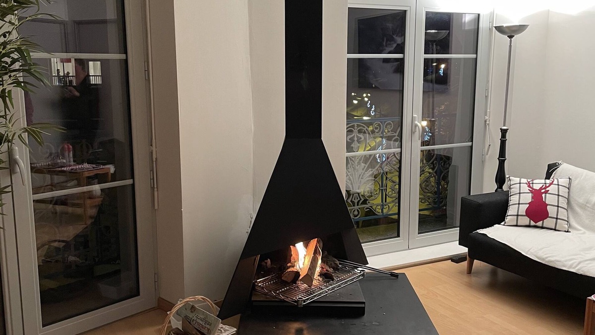Cauterets Apartment | Modern apartment at the foot of the cable car and thermal baths