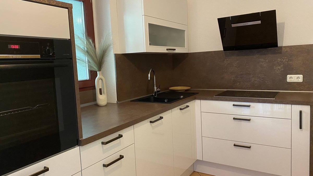 Weimar Apartment | Modern apartment at the Bauhaus Museum - close to the center with balcony & parking space