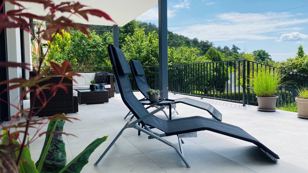 Vonyarcvashegy Apartment | Modern apartment on Lake Balaton, Peter's Lucky Home Vonyarcvashegy