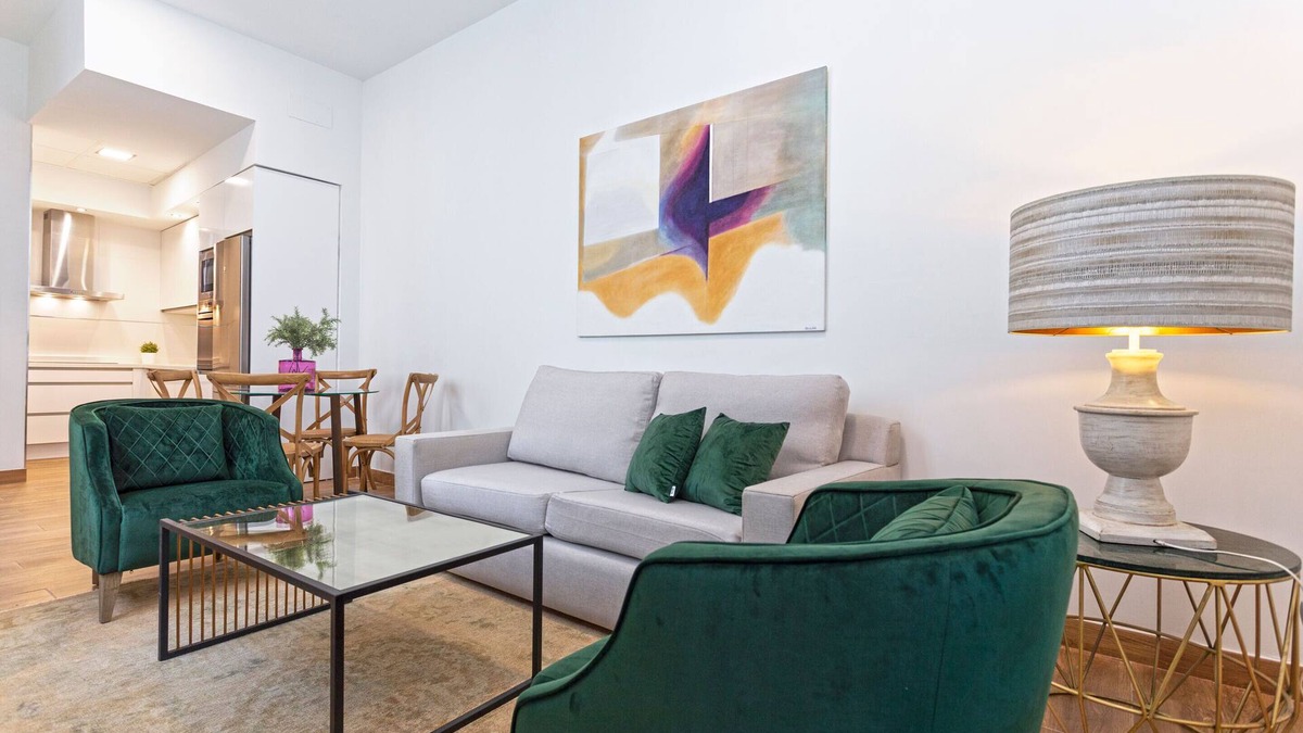 San Bartolome Apartment | Modern apartment in city center. Recaredo VIII