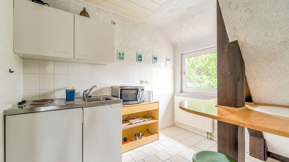 Tabarz Apartment | Modern Apartment in Tabarz/Thüringer Wald with Garden