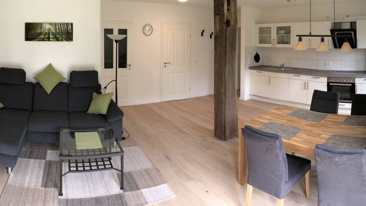 Brietlingen Apartment | Modern apartment in a quiet location for 4 persons