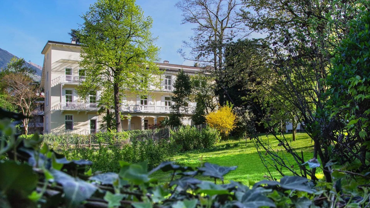 Merano Apartment | Modern apartment in the center of Merano - very quiet location in the exclusive residential area
