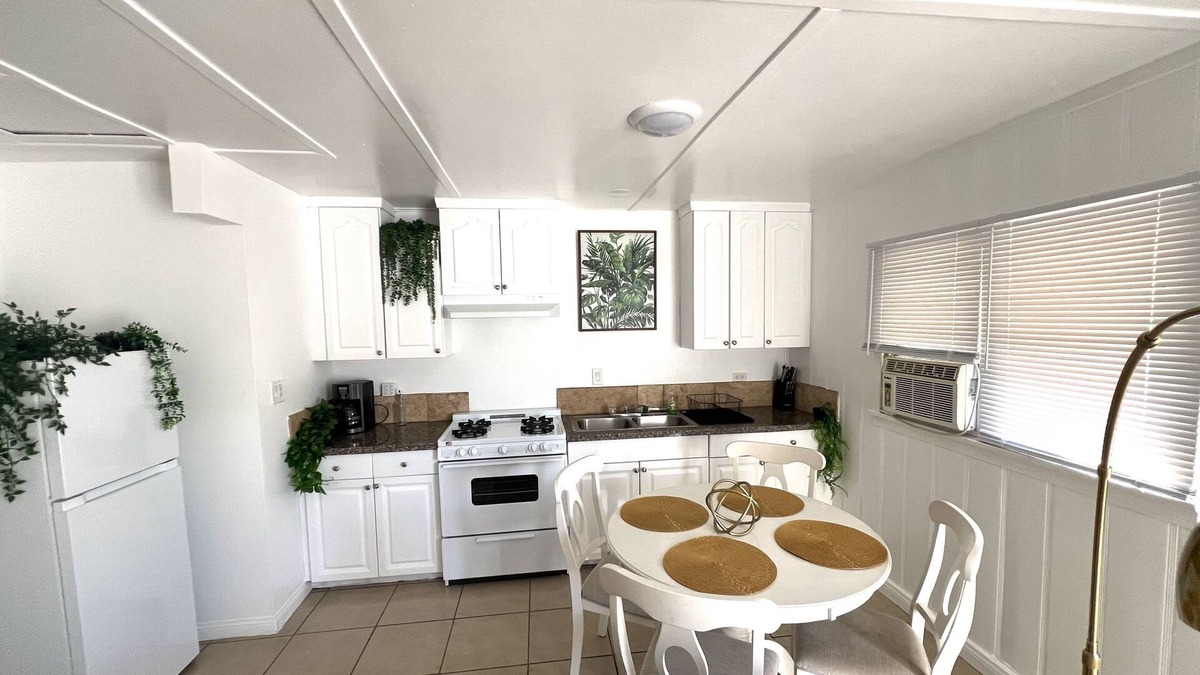 Bellflower Apartment | Modern Apartment near Disneyland & DTLA