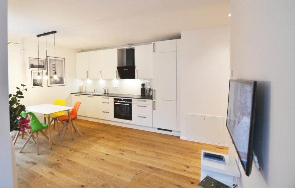Obersendling Apartment | Modern apartment near downtown
