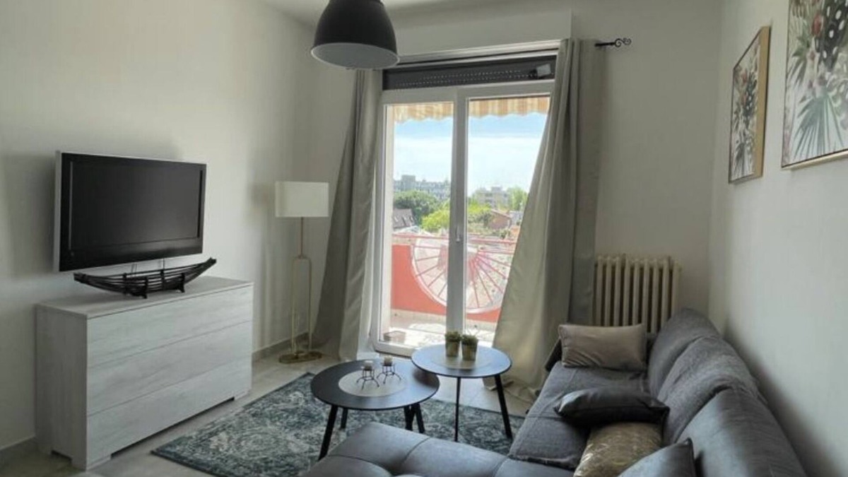 Lido Adriano Apartment | Modern apartment on the Adriatic coast. Only 2 minutes from the beach