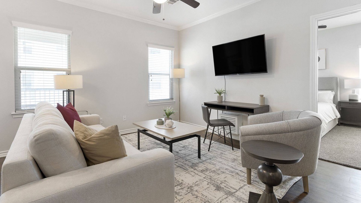 Portland Apartment | Modern Apartment in Prime Location (ID1215X107)