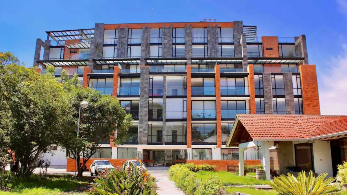 Cuenca Apartment | Modern apartment very close to away historic city center of Cuenca.